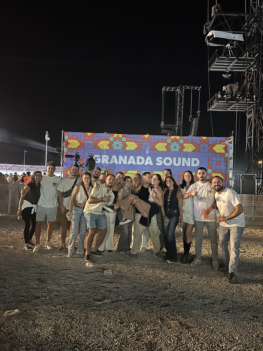 Con los amigos en el GranadaSound